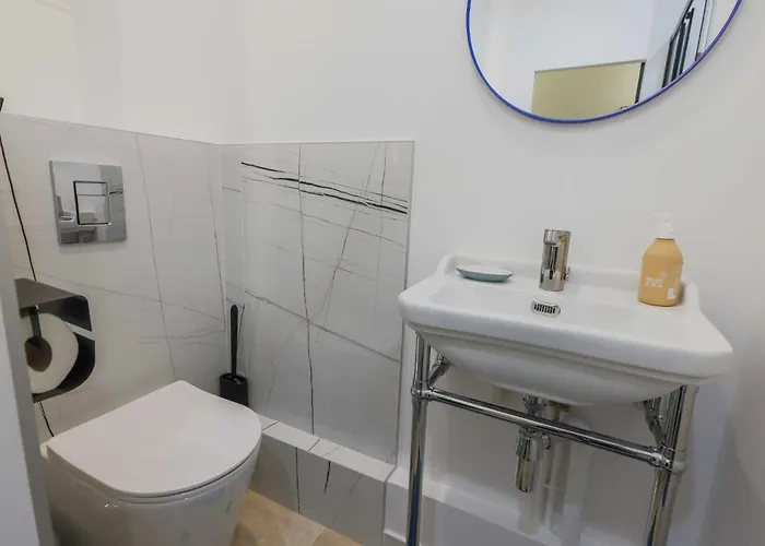 Appartement Modern A-c 4br-8p - Arc De Triomphe *