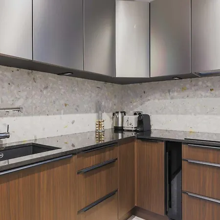 Modern A-c 4br-8p - Arc De Triomphe Appartement *